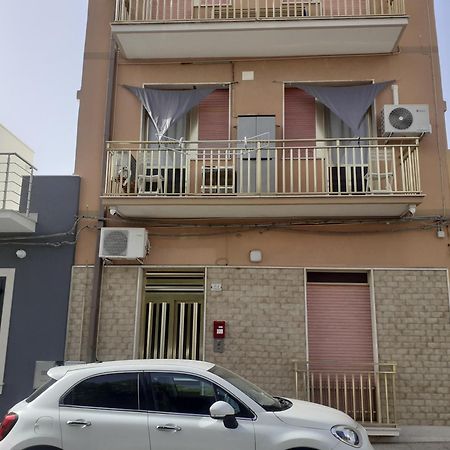 Apartamento Mignon Locazioni Brevi Ad Avola - Sicilia - Mare Exterior foto